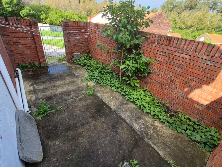3 Bedroom Property for Sale in Kabega Park Eastern Cape